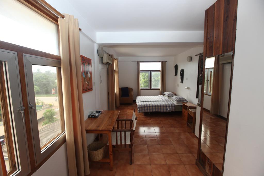 דאר א-סאלאם Q-Bar & Guesthouse חדר תמונה